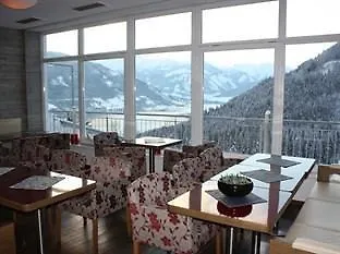 Der Sonnberg 4*