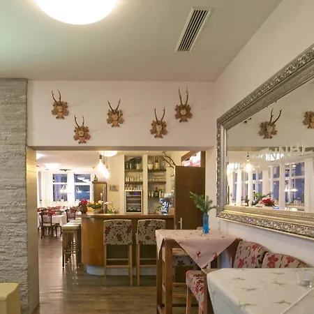 호텔 Der Sonnberg 4*