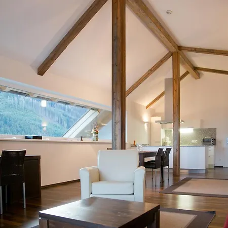 Der Sonnberg Szálloda Zell am See