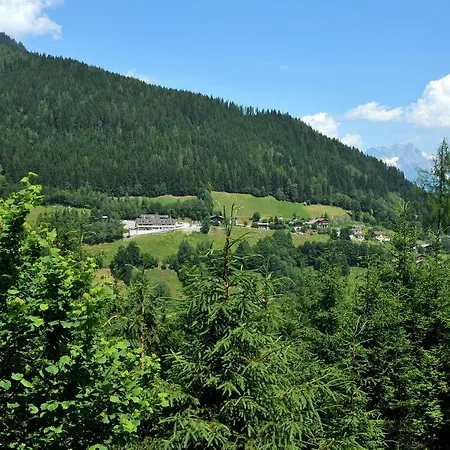 Der Sonnberg Szálloda Zell am See